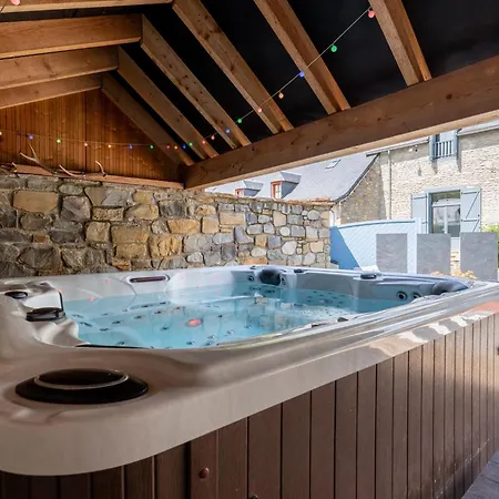 Kasalilou, Grand De Prestige St Lary בקתה Vignec